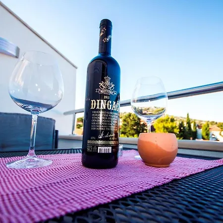 And Skalinada Pensjonat Murter