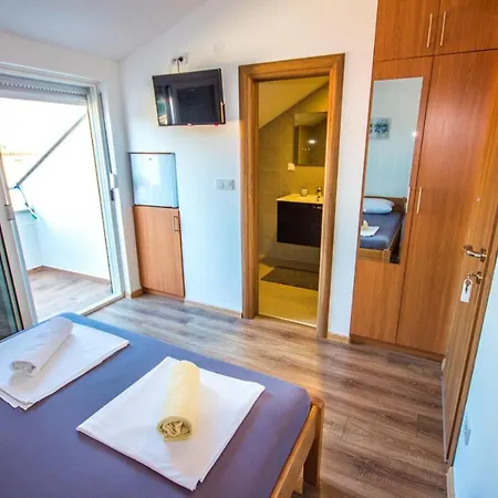 Vendégház And Skalinada 3*