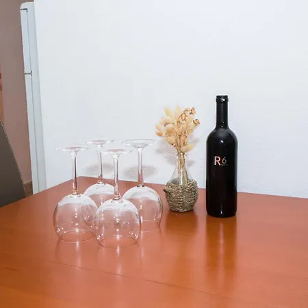 בית הארחה And Skalinada